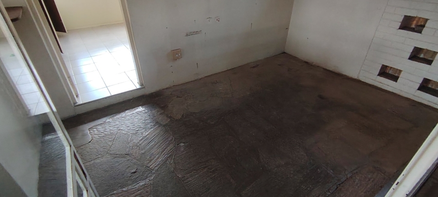 To Let Commercial Property for Rent in Wilkoppies North West